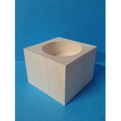Świecznik 6cm kwadratowy