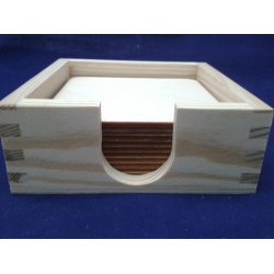 Komplet 10 podkładek 10x10 cm , zaokrąglonych w pojemniku wysokim,podkładkami
