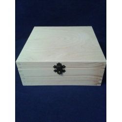 Pudełko  20x20x8cm  z zatrzaskiem