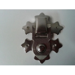 Zatrzask 4x3cm , zamknięcie ozdobne srebrne 4x3cm / okucia metalowe  do pudełek