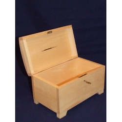 Skarbonka mała na kluczyk 15x11x10cm , kuferek 15x11x10cm  skarbonka