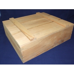 Skrzynia , deska o grubości 1cm  -   34x29,5x11,5cm