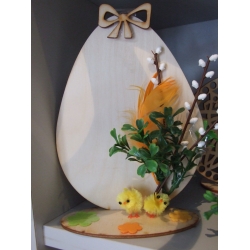 Gałązka dekoracyjna 1szt ,   wysokość 17cm  ,  ( pod;bukszpan ), borówka  / do koszyczka