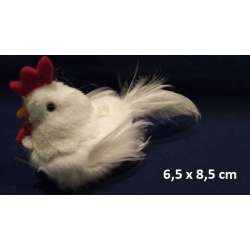 Kura pluszowa, puchata  6,5cm x 8,5cm  z piórkami  BIAŁA