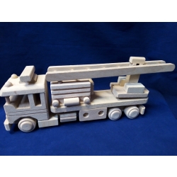 Straż pożarna, model wozu strażackiego 33x7,5x11,5cm, zabawka drewniana