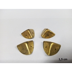 Narożnik 1,5cm mosiądzowany bok 1,5cm z otworami na gwoździki  /  / okucia metalowe  do pudełek / NAROŻNIK ZŁOTY NIKLOWANY / KOMPLET 4 szt  / 0303