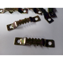 Wieszak, uchwyt metalowy do ram  obrazów ,   4x0,7cm    CENA  1szt