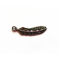 Pióro,  piórko metalowe , zawieszka  3,5 x 1 cm  KOLOR SREBRO