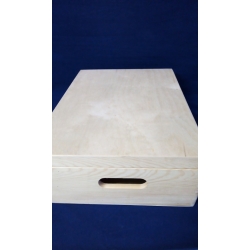 Skrzynia 40x30x13,5cm  z deklem  średnia /  skrzynka 40x30x13,5cm drewniana / dno skrzyni płaskie, gładkie BEZ NÓŻEK, listewek, dekiel