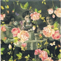 Serwetka -2301-   herbata,ka w kwiatach , róże