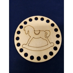 SKLEJKA #3mm Podkładka 9cm , baza z otworami pod sznurek, szydełko, KONIK NA BIEGUNACH GRAWER do torebki, makrama - pod kubek