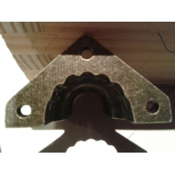 Nóżka dekoracyjna metalowa  do szkatułek С015    dł:3,5cm  ,  wys: 2,3cm