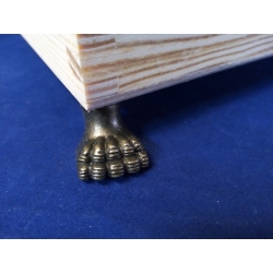 Nóżka metalowa  2x2cm   ( C017m )